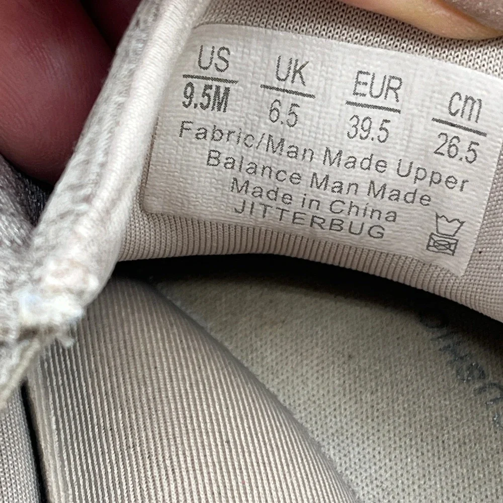 Bzees Jitterbug Taupe Stretch Fabric Slip On Sneakers Wm's 9.5M Washable Comfort